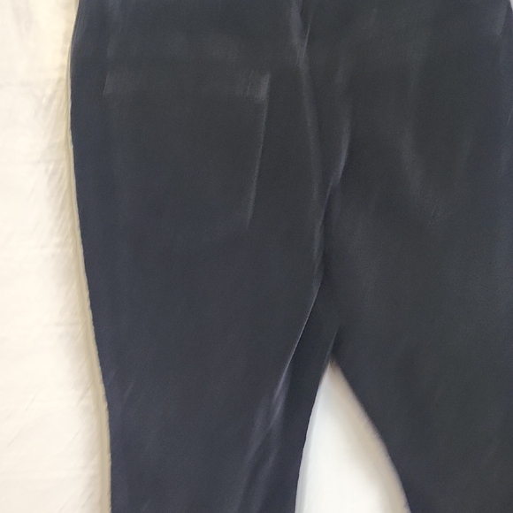 Eddie Bauer Women's Black Velvet Pants - Picture 6 of 6